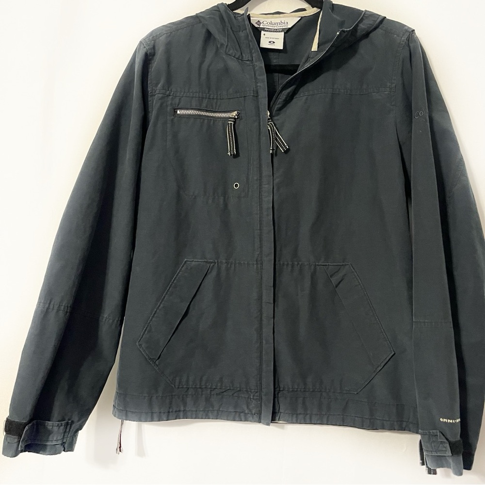 Columbia Women’s Windbreaker Sz M